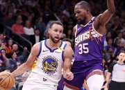 包含爵士三巨头联手，球队未来可期得分突破，命运悬念冲击季后赛！的词条