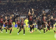 尤文图斯全队状态火爆，稳坐榜首